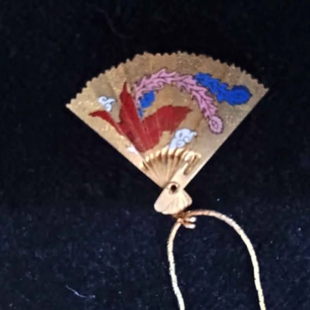 Vintage Gold-Tone Folding Fan Pendant Necklace